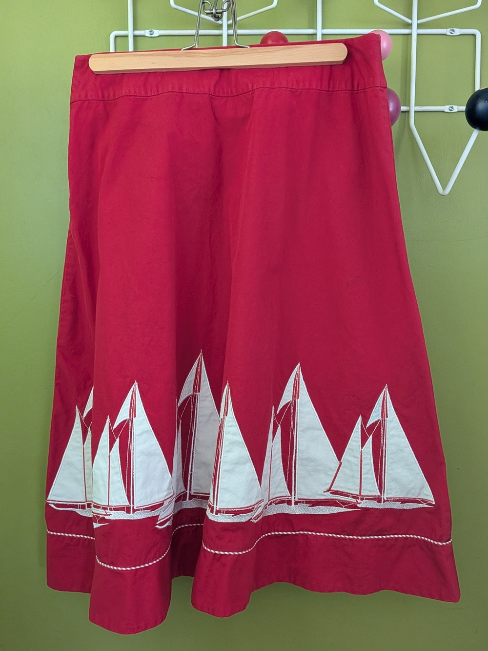 Liz Claiborne Red A-Line Skirt with White Sailboat Trim